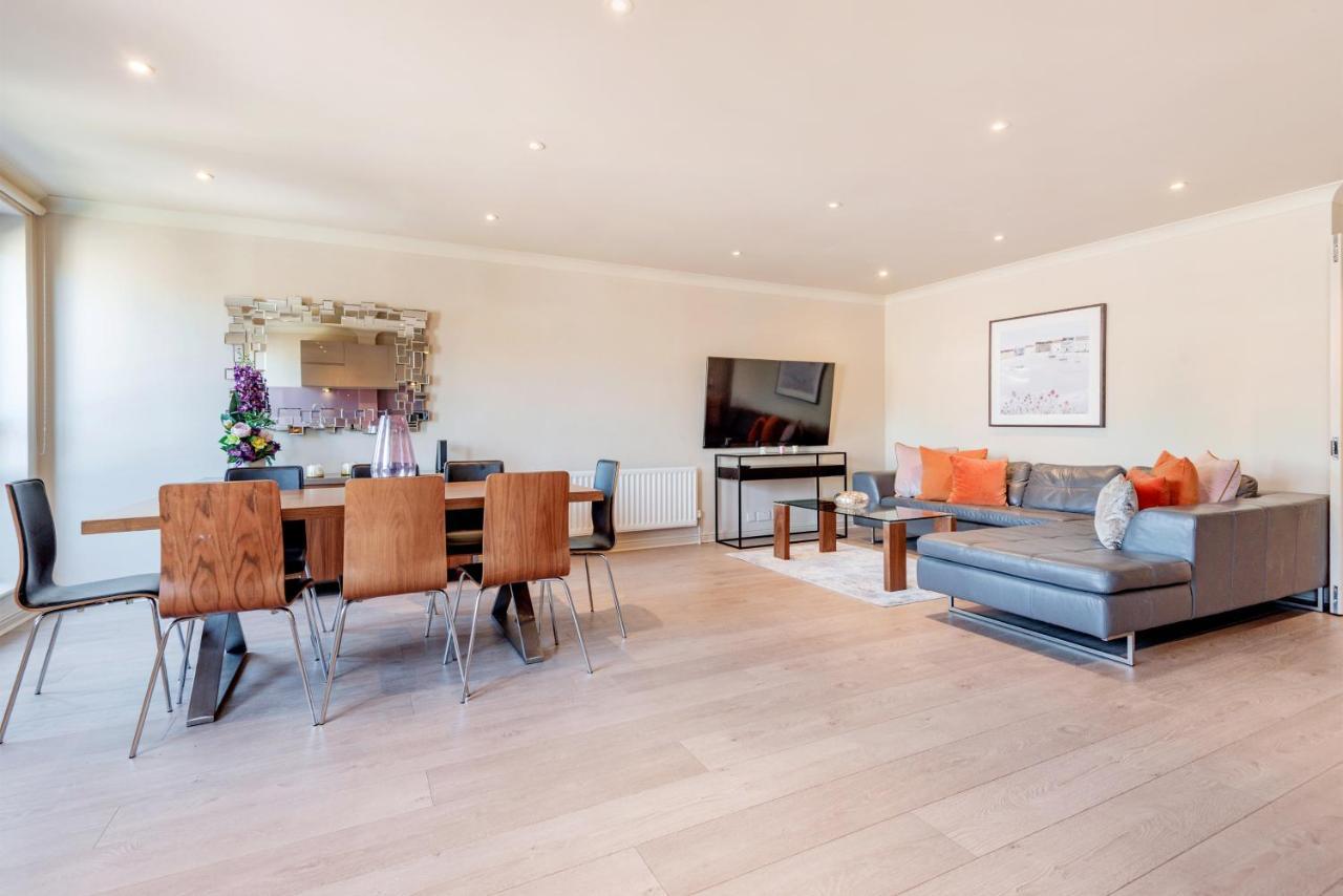 Stunning 3-Bedroom In The Heart Of London With Parking-Hosted By Sweetstay Extérieur photo